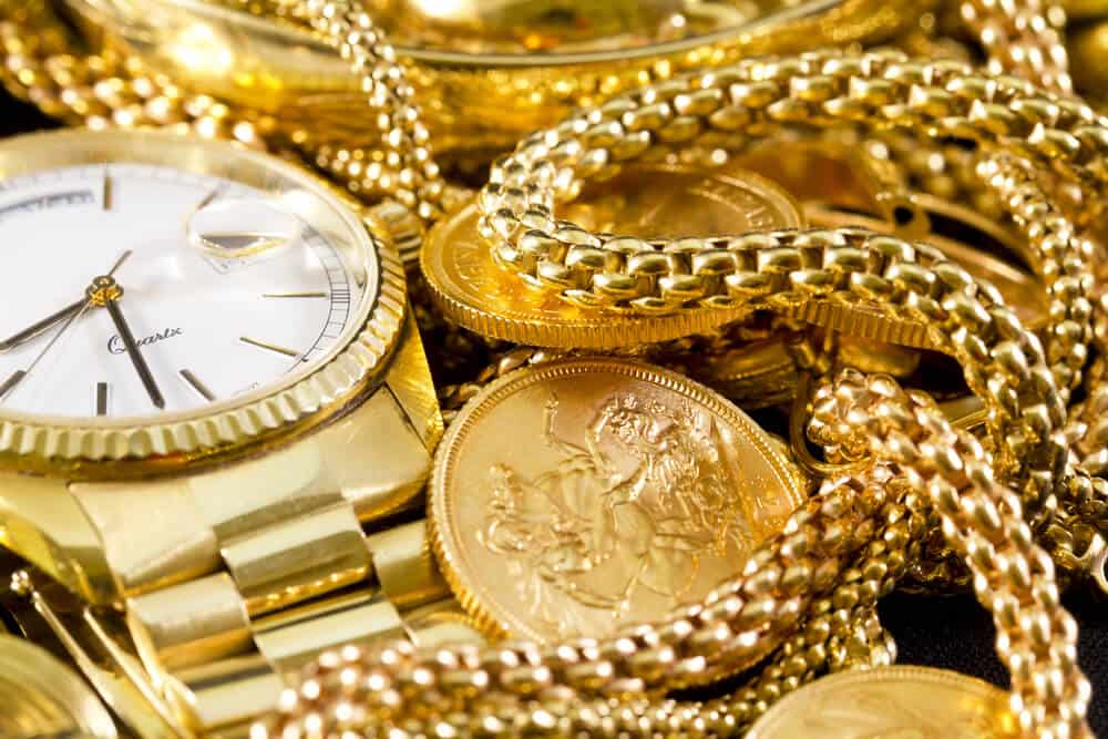 Your absolute guide on how to Buy Gold Jewellery - Bizzare Blog