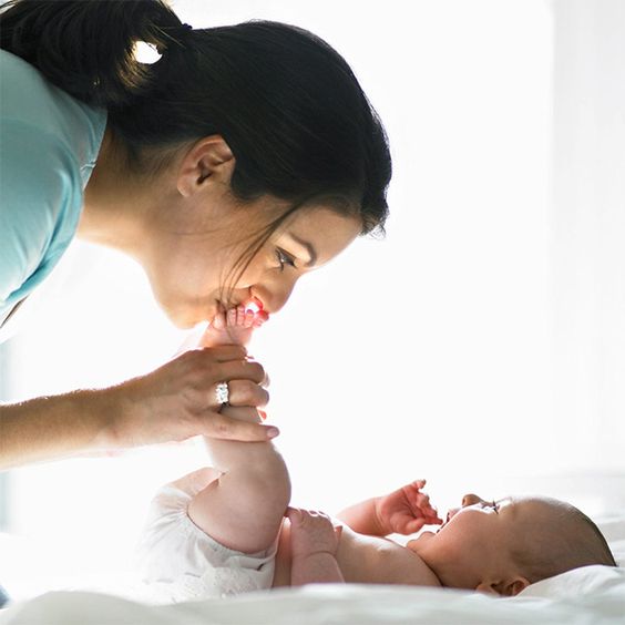 Baby Oil- Dầu Trẻ Em Công Dụng Tuyệt Vời Đem Lại Cho Mẹ Và Bé - Americare