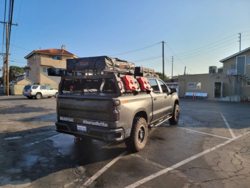 Guide To Jeep Overlanding Roof Rack Accessories - TheOmniBuzz