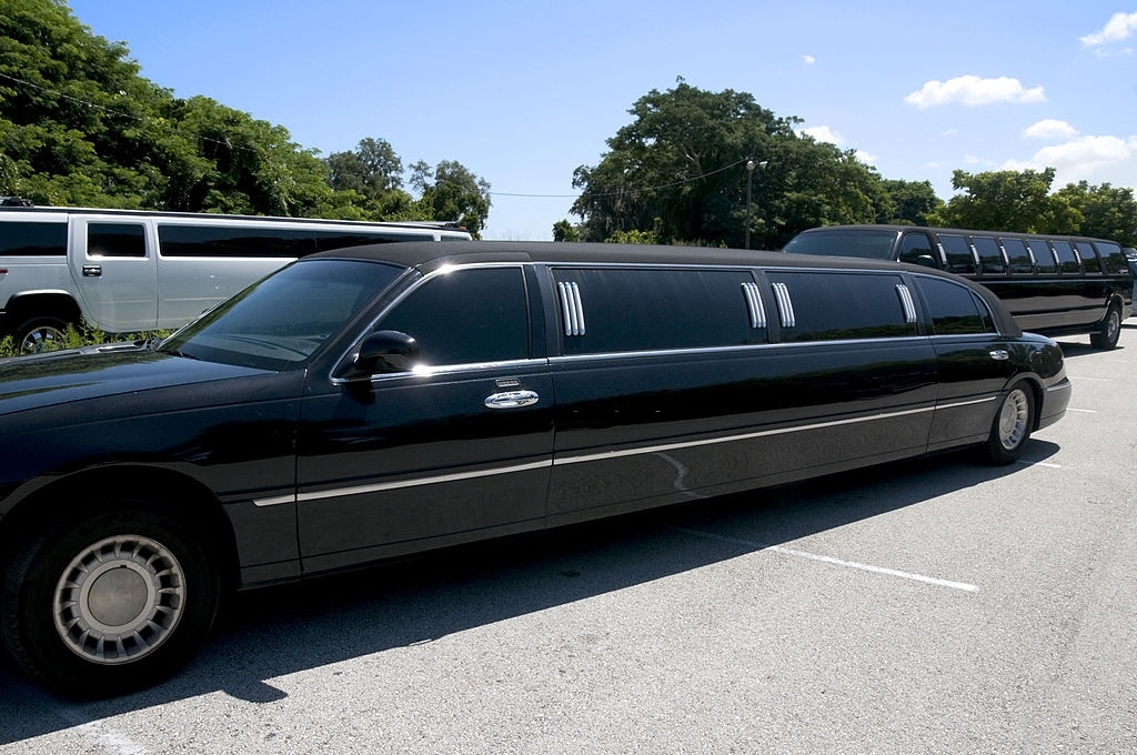 Limousine Service in Maryland, Limo Car Rental Service MD