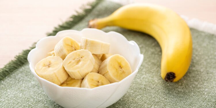 Beneath are 6 reasons bananas are serious areas of strength