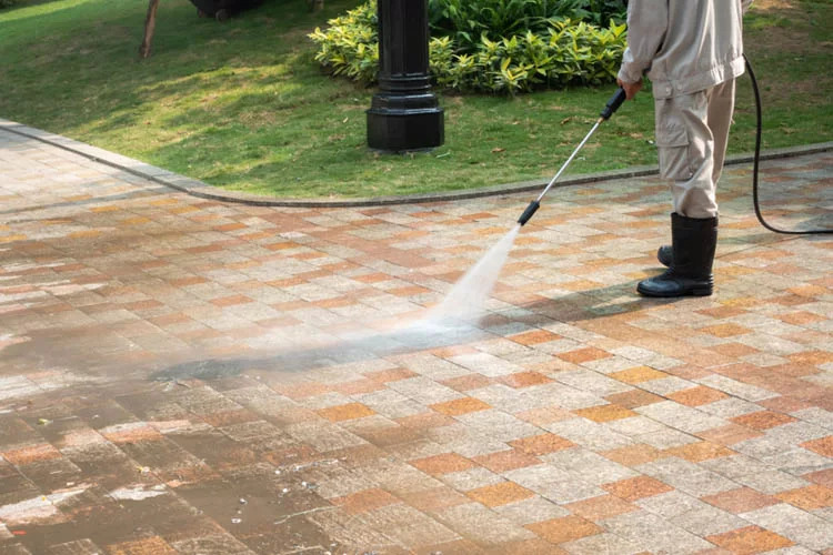 Pressure Washing Services In Los Angeles - Palm Power Wash