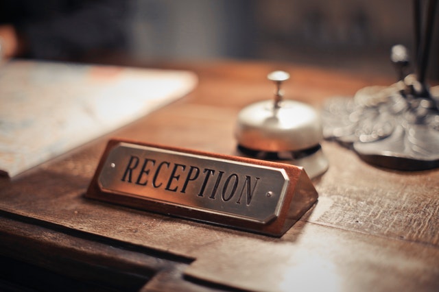 5 Benefits of Reception Signs that Every Business Owner Should Know