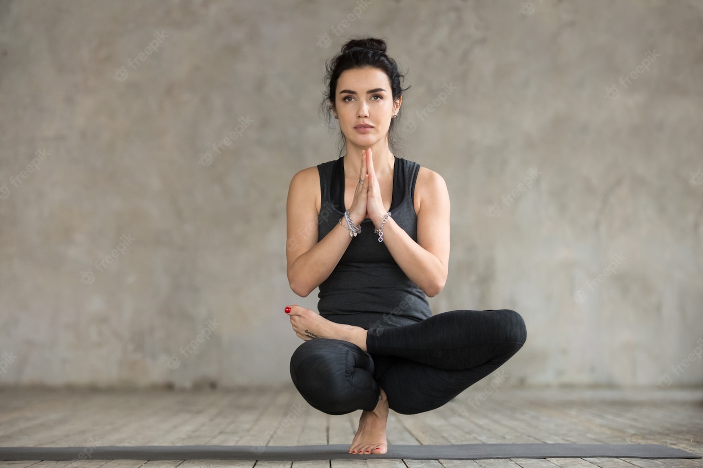 A Yoga Home Personal Trainer For Managing Your Health, Fitness, And Career - shortkro