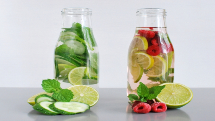 How Turmeric Lemon Water Works as Daily Detox Drink - Stylishster