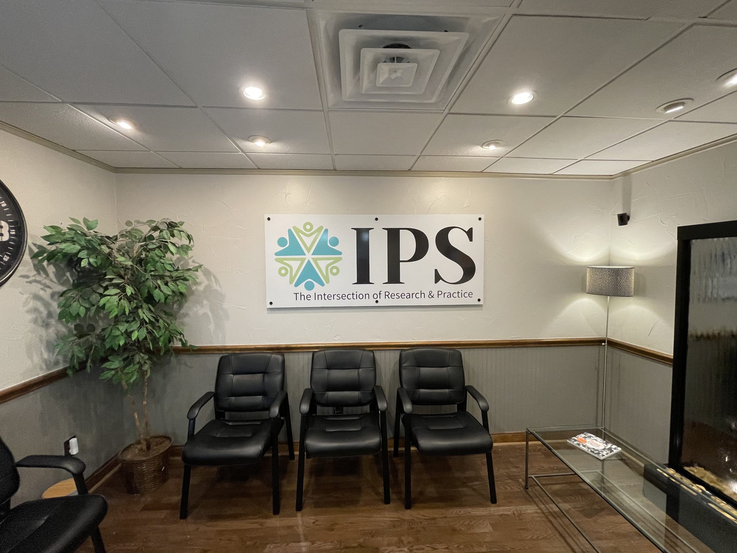 Improve Customer Experience with Custom Indoor Signs in Dallas, Texas
