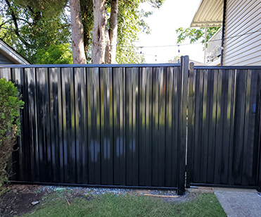 Black Metal Fencing Repair Services - Metal Fence Installation
