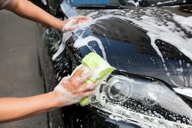 Full Interior and Exterior Mobile Car Wash and Detailing Service