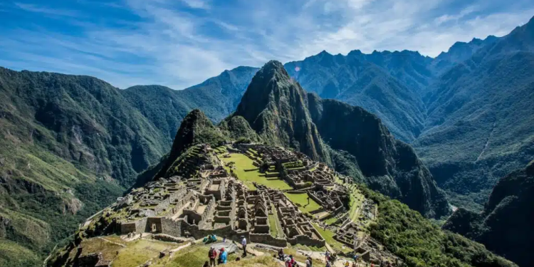 From Quick Trek to Extended Adventure: Inca Trail Hiking Experiences