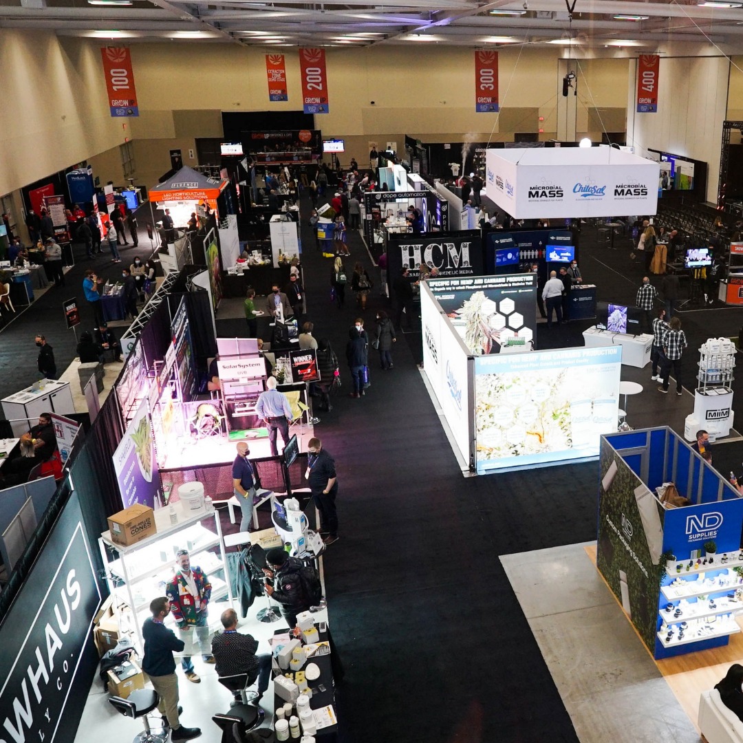 Creating Memorable Trade Show Displays: Stand Out In The Crowd