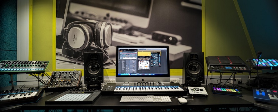 Beginner's Guide to Producing Music at Home -