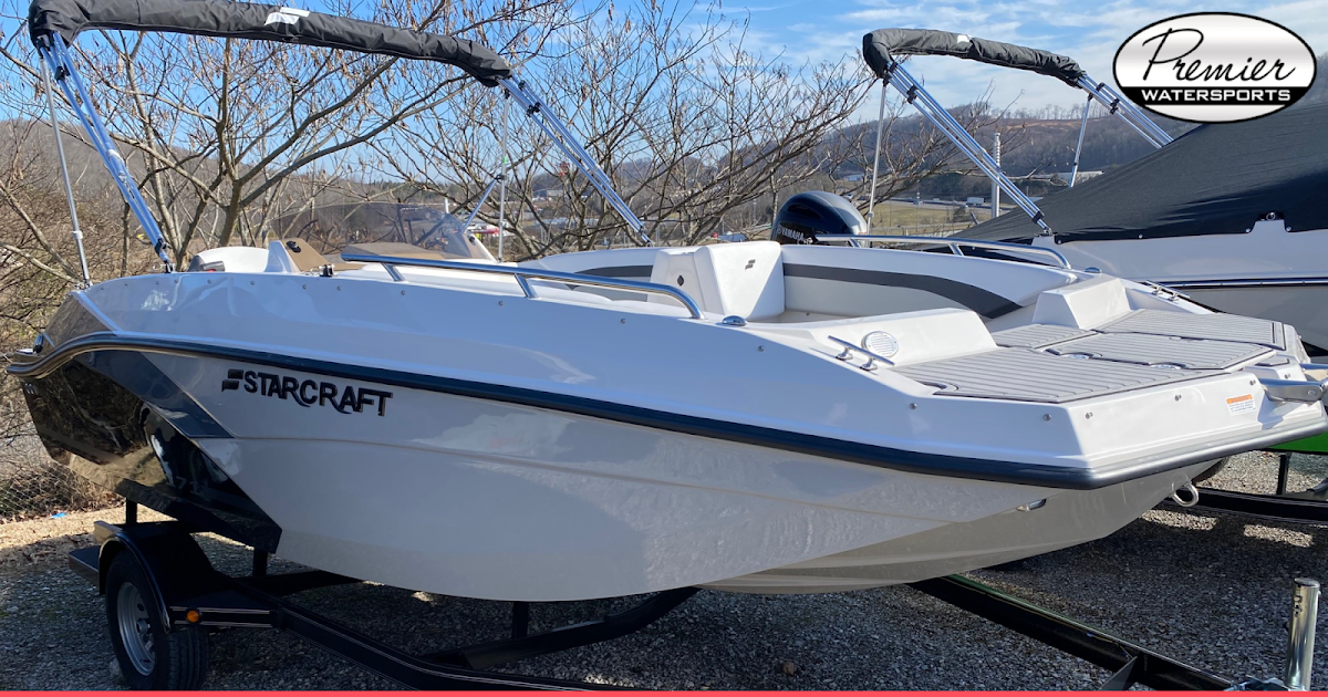 Boats for Sale: Things to Consider for Buying Perfect Bowrider Boats