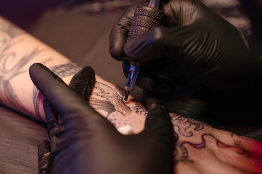 Tattoo Shops in Chester: A Canvas of Art and Expression - Clever Wedo