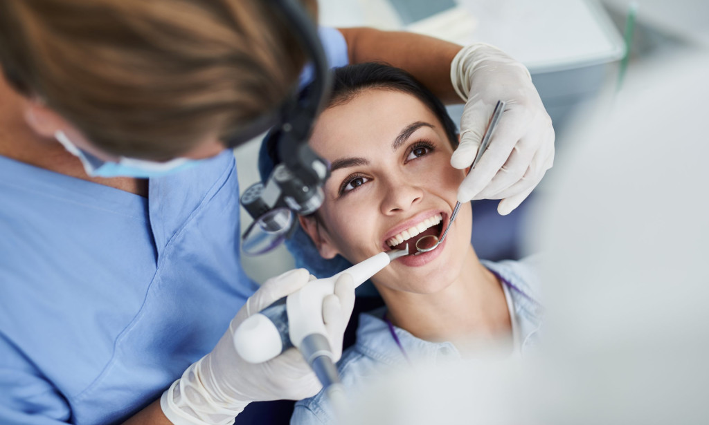 How professional dentists provide insights to demystify the misconceptions surrounding dental fillings?
