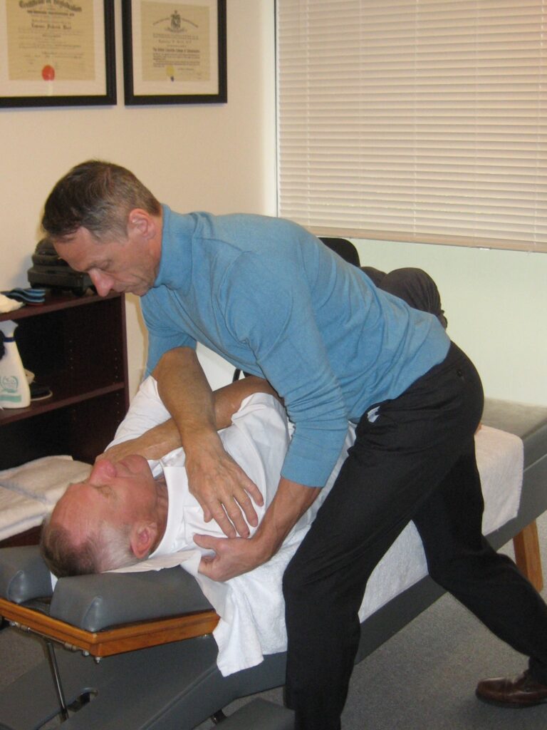 Top Chiropractor in North Vancouver, BC | Lonsdale Chiropractic