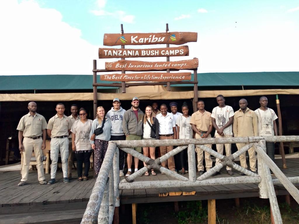 Bougainvillea Safari Lodge: Unleash the Adventurer..