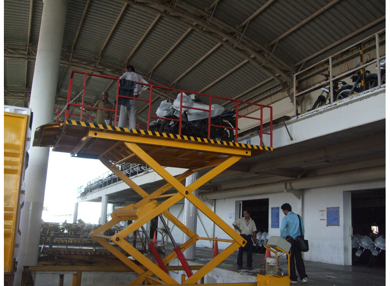 Loading Unloading Platform Manufacturers - Essem Engineers