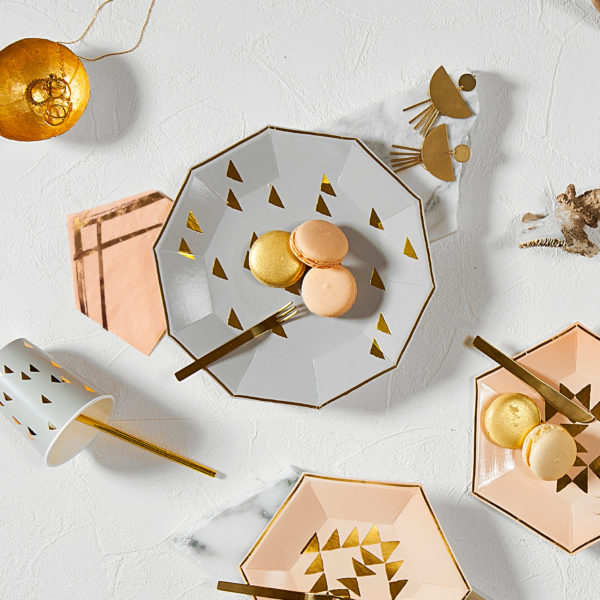 Shop Stylish Decorations for Dinner Parties | Confetti Flair