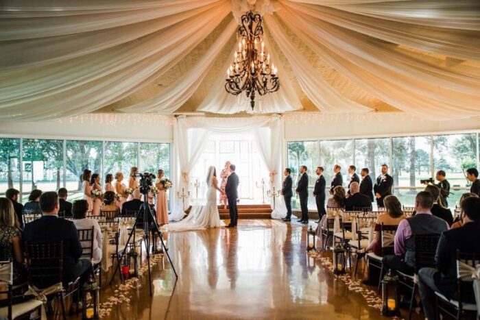 Seamless Celebrations: Reception Venues Conveniently Located Near Houston | House Estate