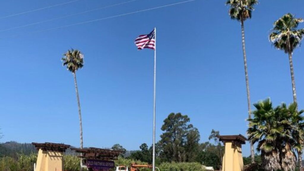 A Comprehensive Guide to Finding the Best Flagpole Contractor in California - ViralSocialTrends