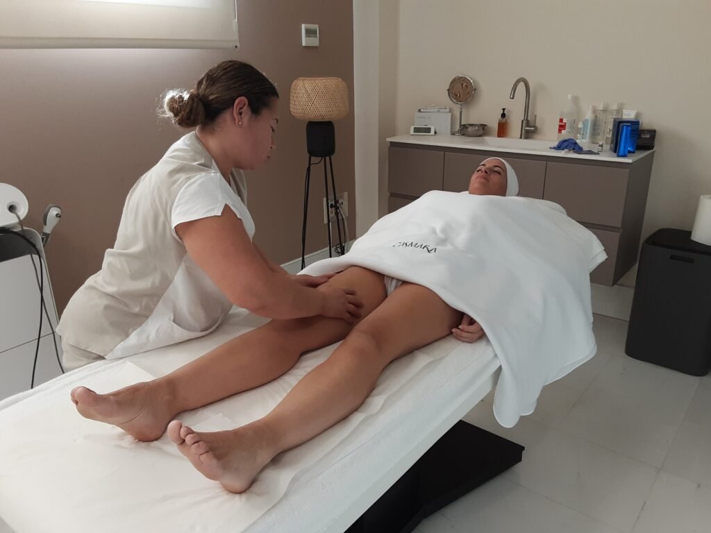 Masaje relajante con exfoliación corporal Alicante | Mejor tratamiento de criolipólisis corporal