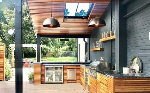 Cook Outside in Style: Ways to Design Your Next-Level Alfresco Kitchen