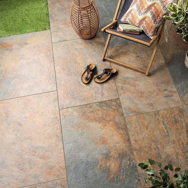 Why Are Slabs of Porcelain Paving the Best Choice for Your Patio?