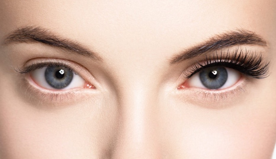 Eyebrow Threading Cost Guide | What to Expect in 2024