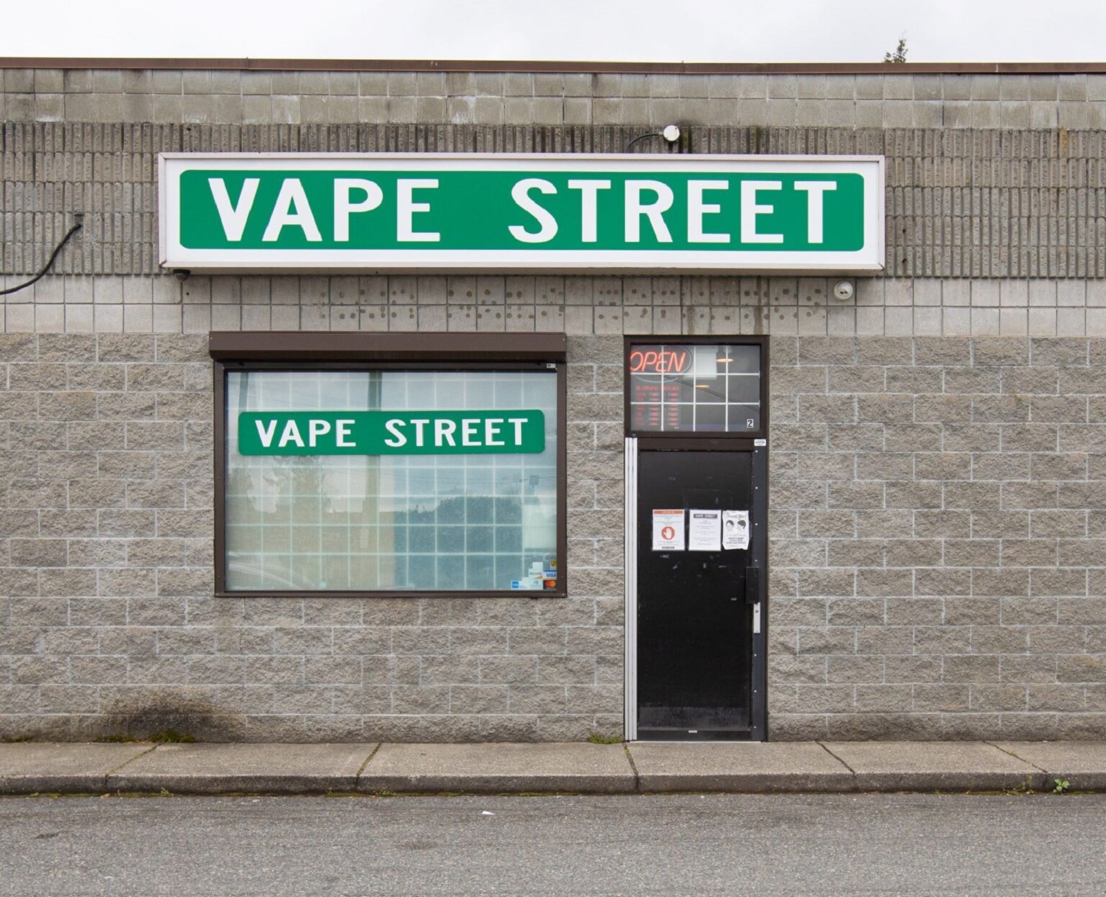 Vape Street Campbell River South Side BC Cover Image