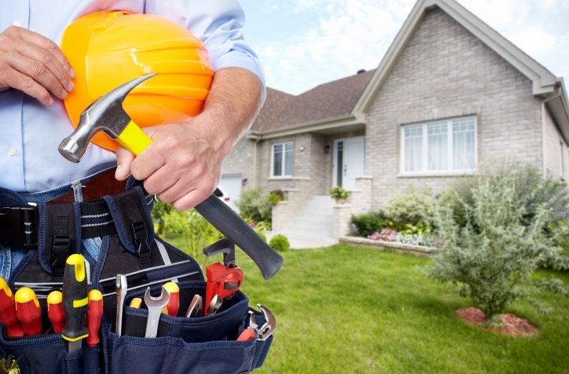 7 Top Advantages of Hiring a Handyman for Home Maintenance