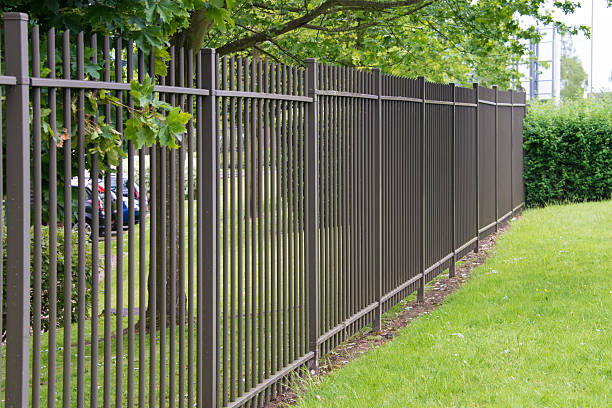 Commercial Fence Buffalo: How Much Does Commercial Fencing Cost? - KD Fence & Decks Services