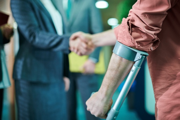 Understand the Reliable Functions of On-Job Injury Attorney