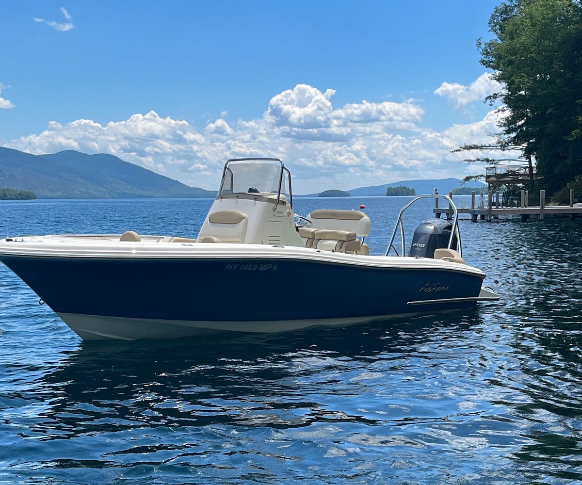 Top Benefits of Renting a Boat to Discover the Beauty of Lake George | by The Lodges At Bolton Landing | May, 2024 | Medium