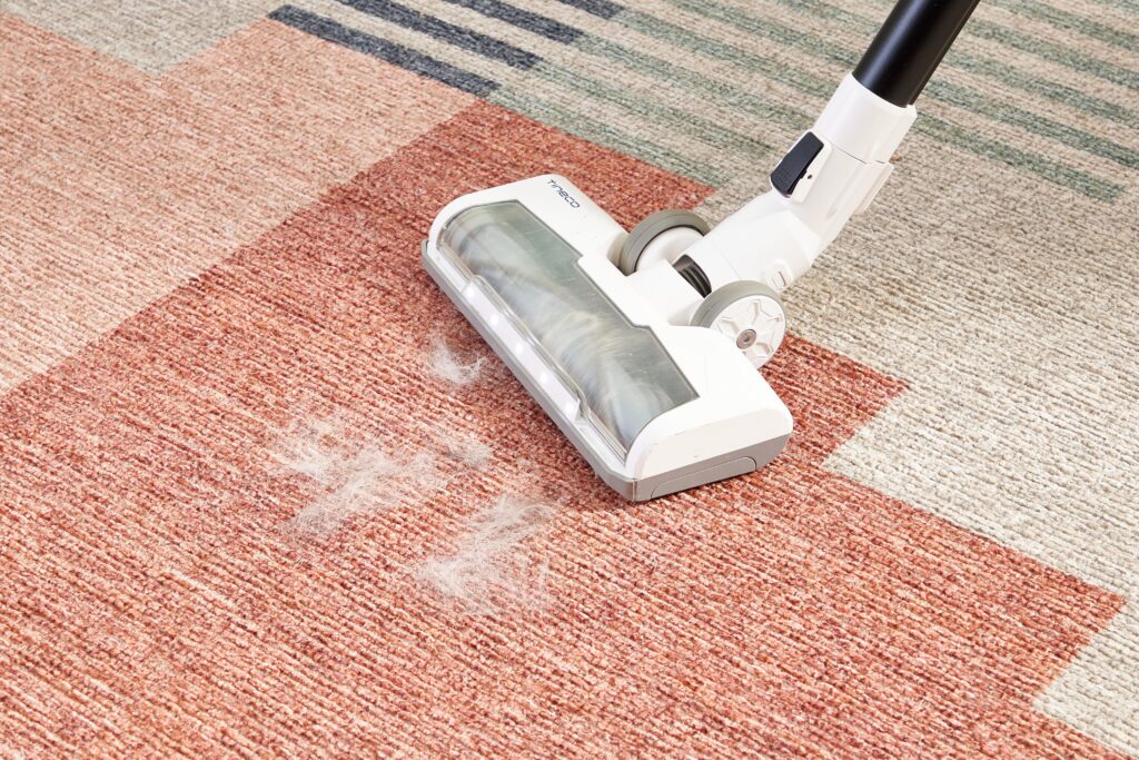 How Do Carpet Cleaners Handle Delicate Fabrics and Materials? - PenCraftedNews