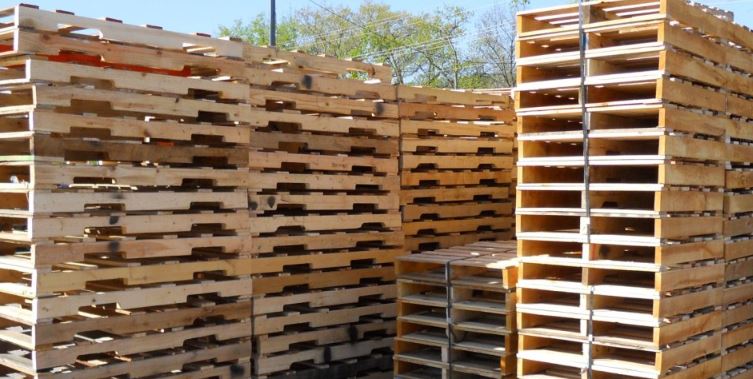Various Types of Industries That Use Wooden Pallets