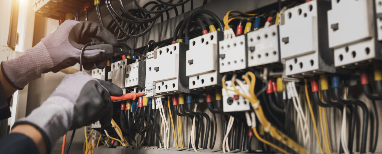 A Visit from an Electrical Contractor – Mystery Solved, Lights Back On! | AYCE Electric Inc.