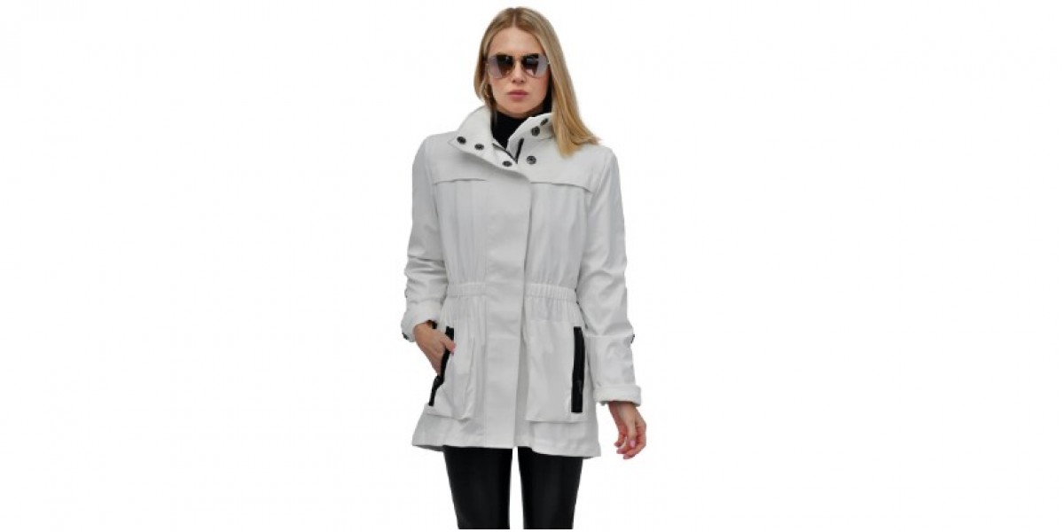 Top Features of Ciao Milano Raincoats