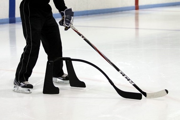 A Beginner's Guide to Choosing Hockey Practice Gear - Editors Top