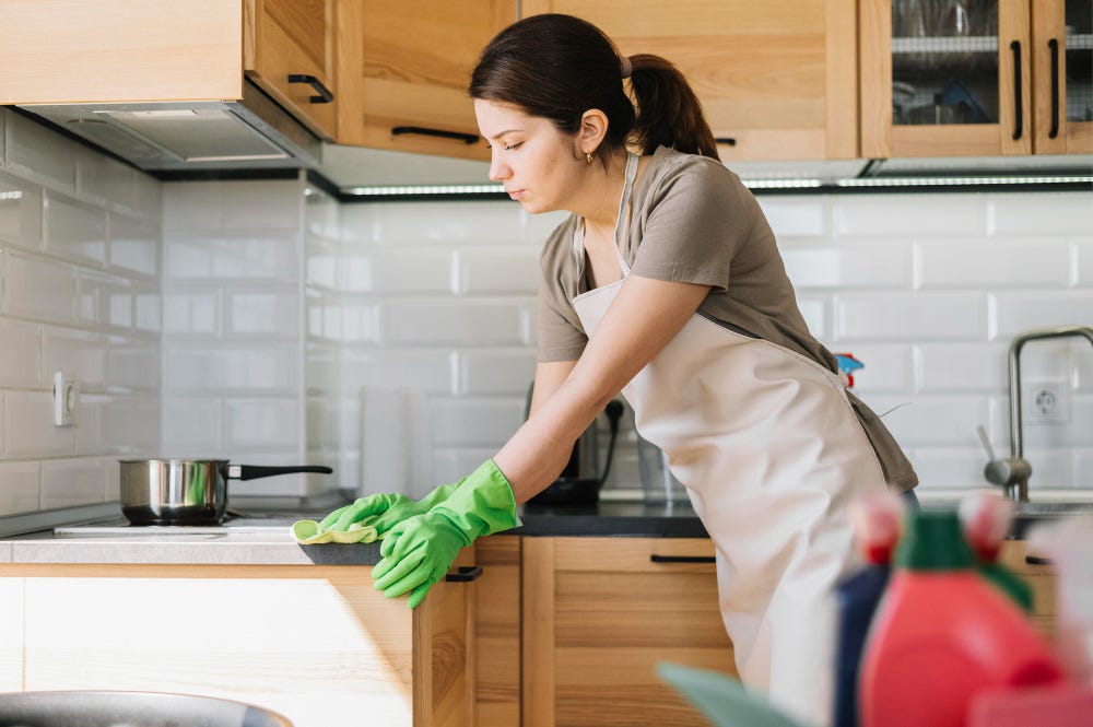 How to choose the best residential cleaning services in Chicago | by Mateocosta | Jul, 2024 | Medium