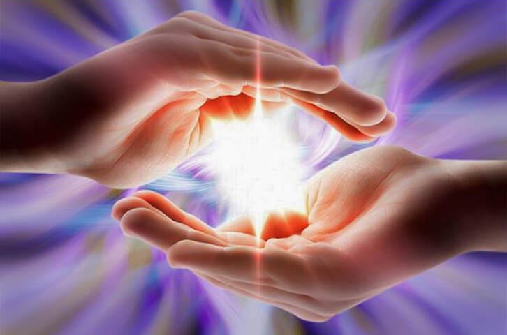 Discover the Transformative Power of Reiki Healing | by Hands of peace | Jul, 2024 | Medium