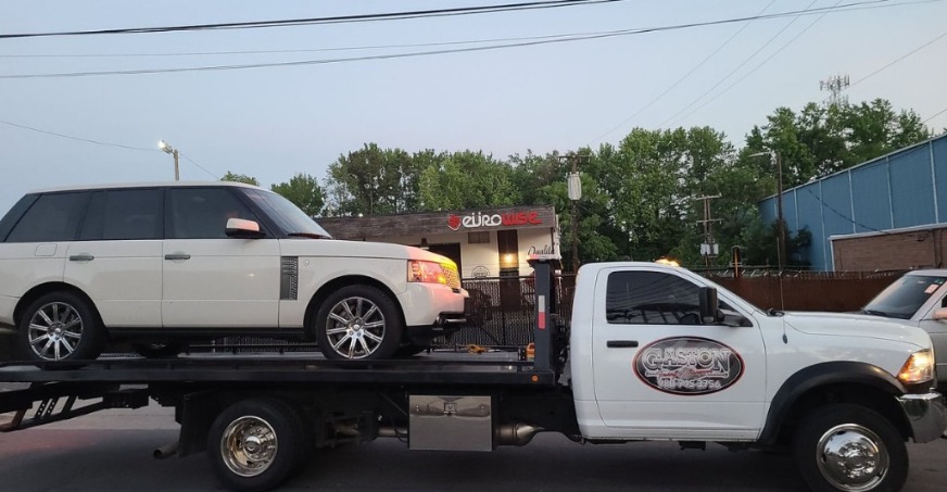 On Call Heroes: The Essential Guide To Tow Truck Services | Vipon