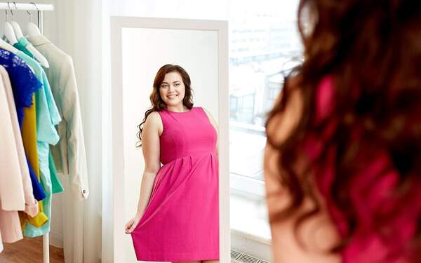 Dress to Impress: The Complete Style Guide for Plus Size Women