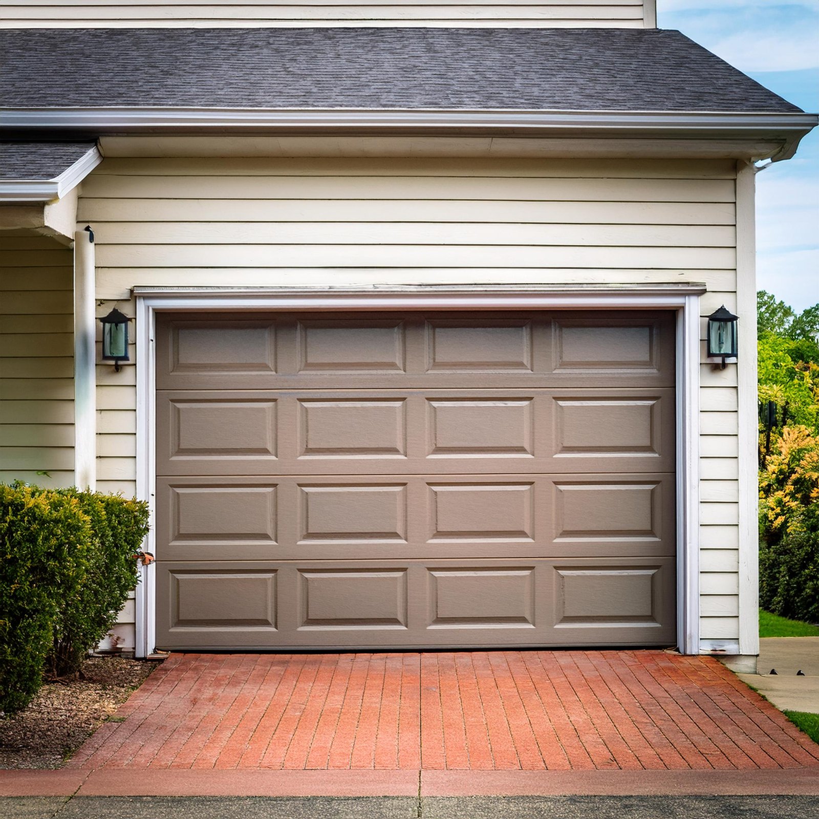 Reasons Your Garage Door Won’t Close & How to Fix It