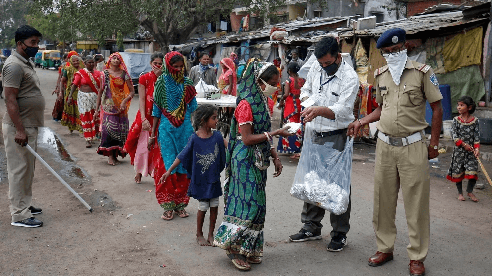 7 Ways to Help People Facing Hunger in Ahmedabad - NGO