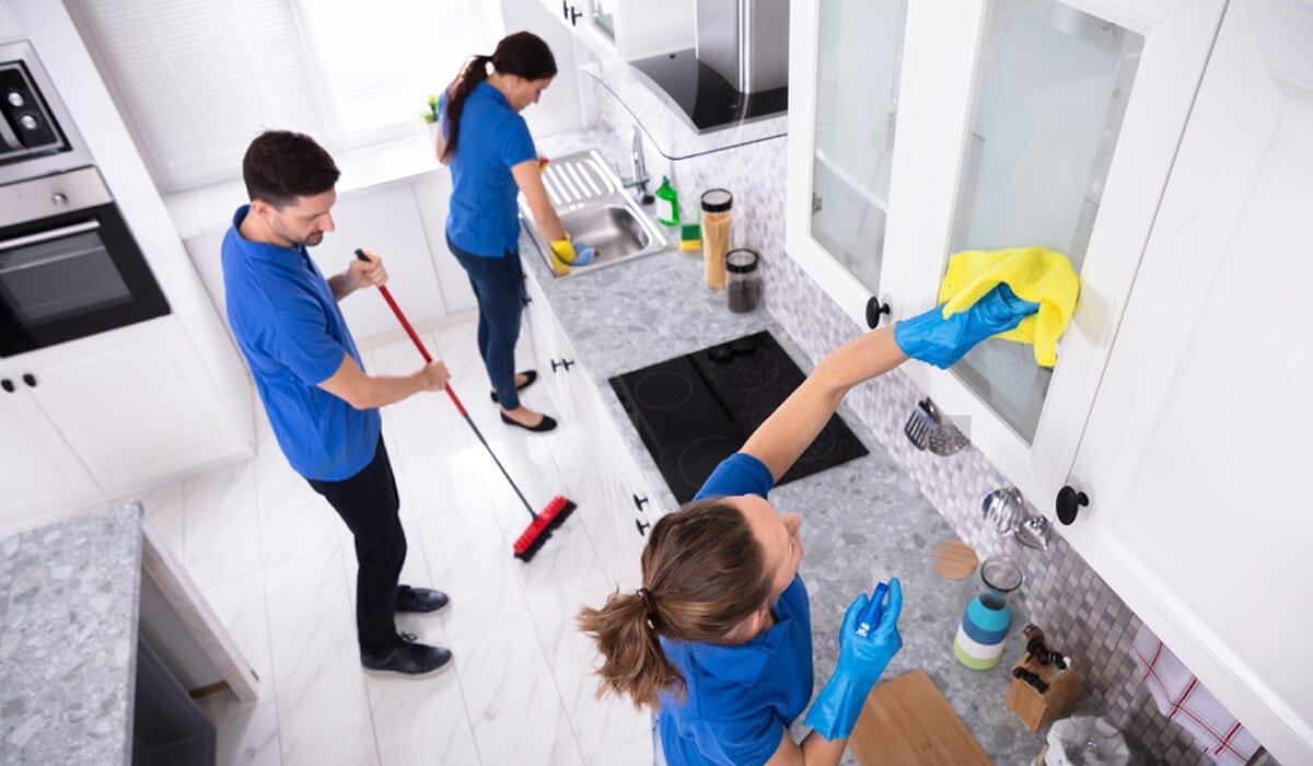 Make Your Kitchen Hygienic With Commercial Kitchen Cleaning Services - Business News Blog