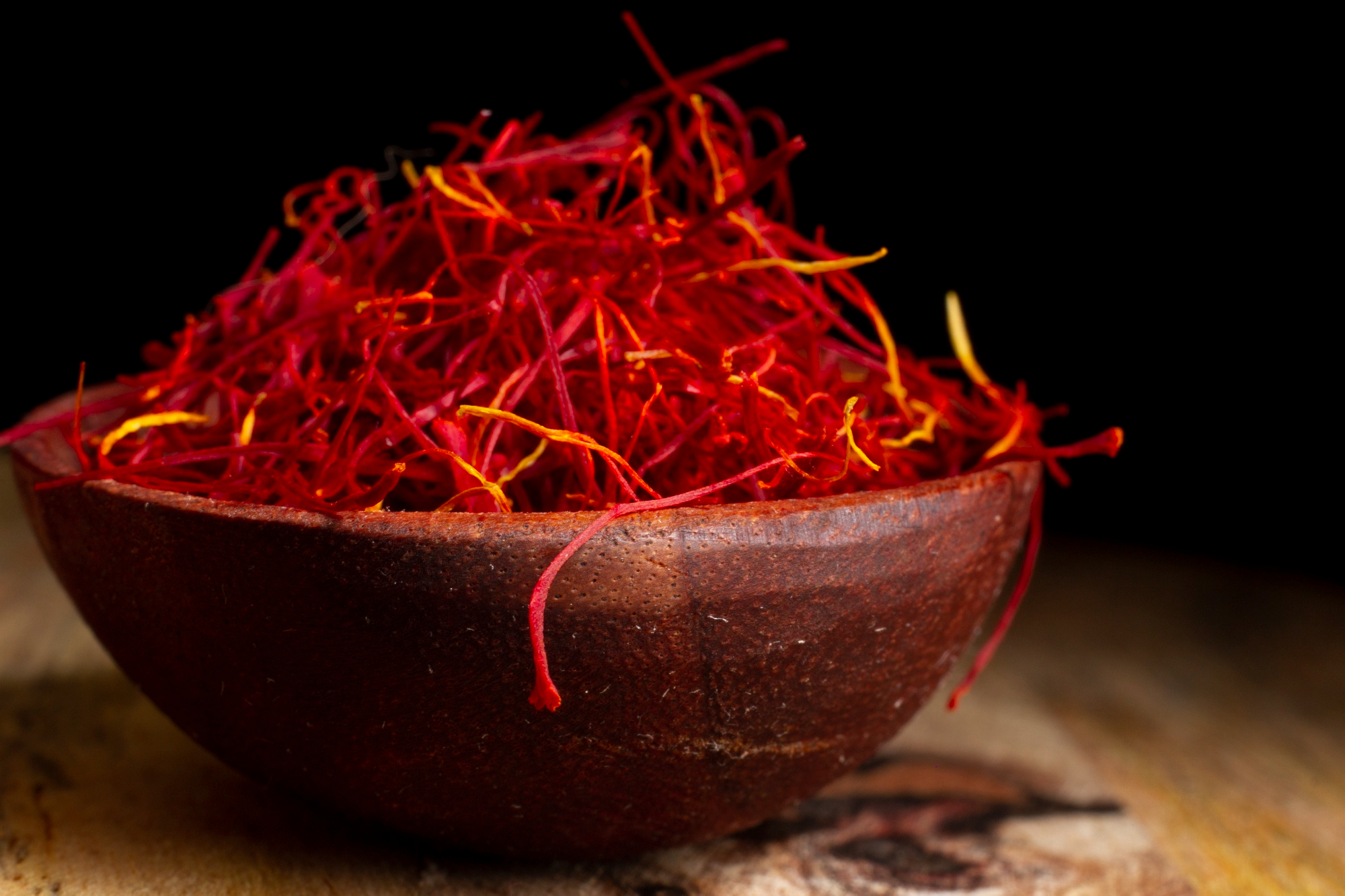 Discover the Rich Aroma and Color of Yellow Saffron Spice