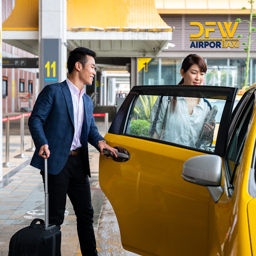 Reasons To Choose An Airport Limo For Your Upcoming Long Distance Business Travel – DFW AirporTaxi