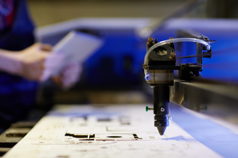 Understanding the Precision and Speed of CNC Laser Cutting Machines