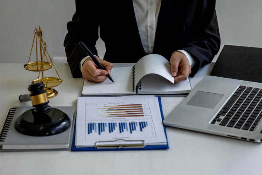 The Role of Legal Court Transcriber in Legal Documentation