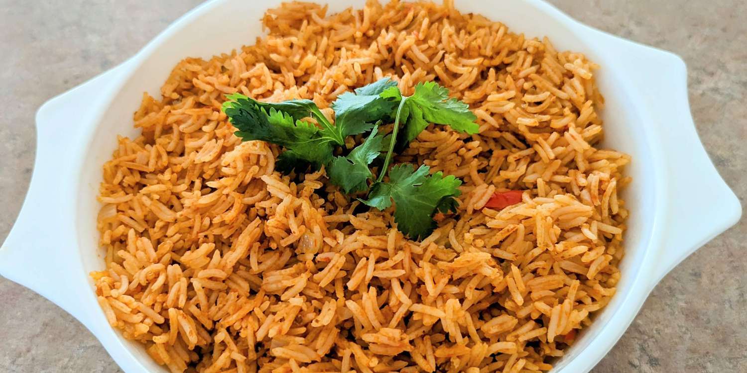 Spanish Rice Recipe - The Kitchen Kits